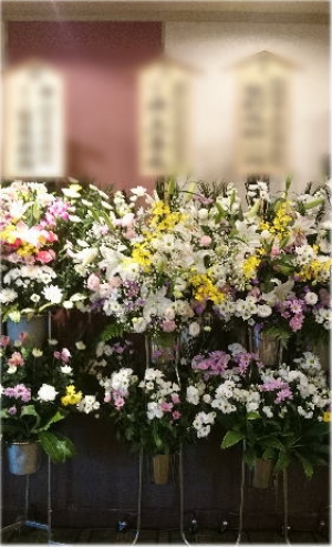 アークベル セレモニーホール青山会堂 お通夜 葬儀 告別式の供花 葬儀花 当日 即日配達可アークベル セレモニーホール青山会堂 新潟県 新潟市西区 花キューピット加盟店花銀がお届けする全国の主要施設情報 アークベル セレモニーホール青山会堂 お通夜 葬儀 告別式の供花 葬儀花 当日 即日配達可アークベル セレモニーホール青山会堂 新潟県 新潟市西区 花キューピット加盟店花銀がお届けする全国の主要施設情報