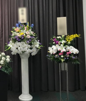 吹田大阪祭典 お通夜 葬儀 告別式の供花 葬儀花 当日 即日配達可吹田大阪祭典 大阪府 大阪市東淀川区 花キューピット加盟店花 銀がお届けする全国の主要施設情報
